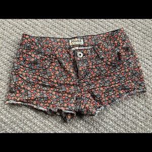 Miss floral shorts